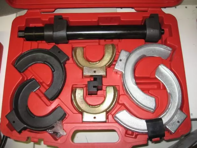 Auton jousipuristin - Jousipuristimet - 454 - 1